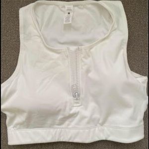 Balance Athletica Isotope bras.